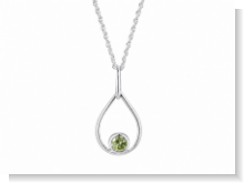 auf den Bild ist eine silberne Halskette zu sehen die einen Silber Anhänger hat und unten einen Zirkonia in der Farbe hellgrün